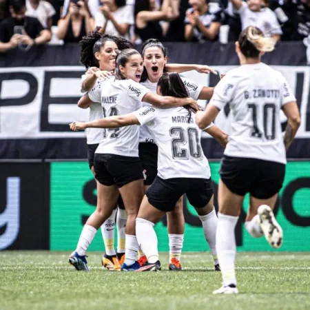Corinthians Triunfa sobre o Cruzeiro e Leva a Supercopa Feminina