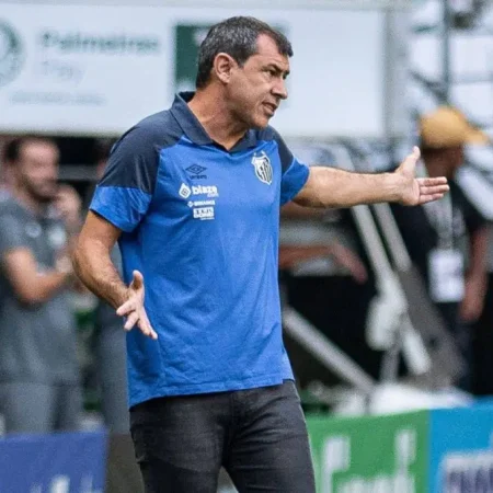 Santos tem escalação incerta para o clássico contra o Corinthians