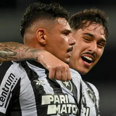 Botafogo se prepara para o duelo contra o Aurora na Libertadores