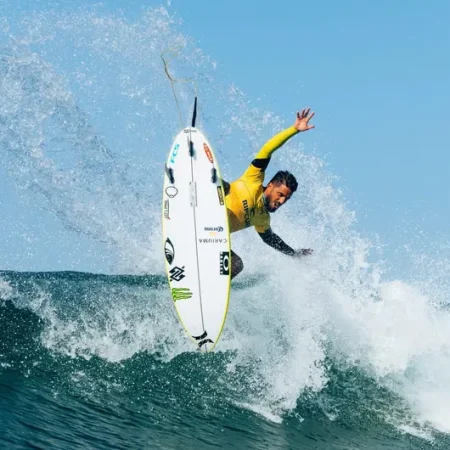 Surfe e as pausas na carreira: Filipe Toledo segue caminho trilhado por outros
