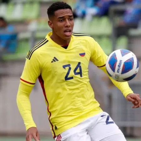 Atlético-MG reforça ataque com jovem colombiano Brahian Palacios