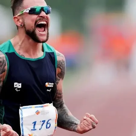 Vinícius Rodrigues, ex-BBB, reflete sobre sua jornada e o esporte paralímpico