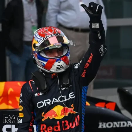 Max Verstappen Brilha e Conquista Sua Primeira Pole no GP da China