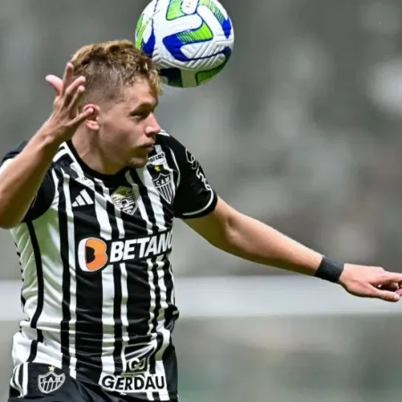 Atlético-MG: Bruno Fuchs Retorna para Confronto na Libertadores