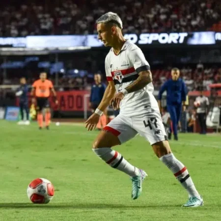São Paulo tem reforço para o confronto com o Flamengo
